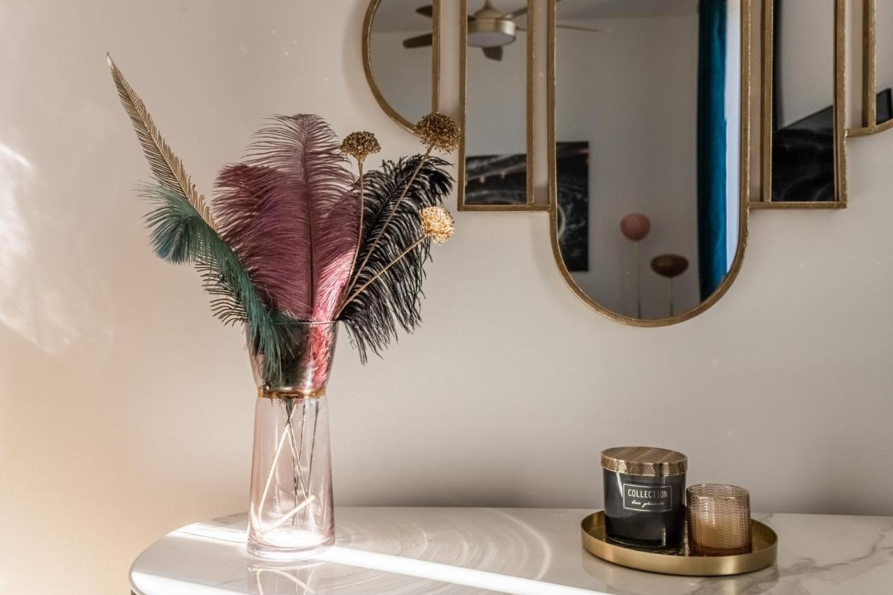 The Gatsby Room - 50M Des Halles נרבון מראה חיצוני תמונה